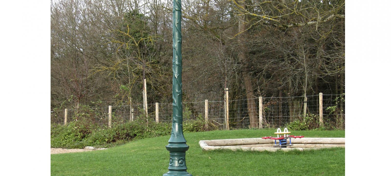 CANDELABRE FONTE